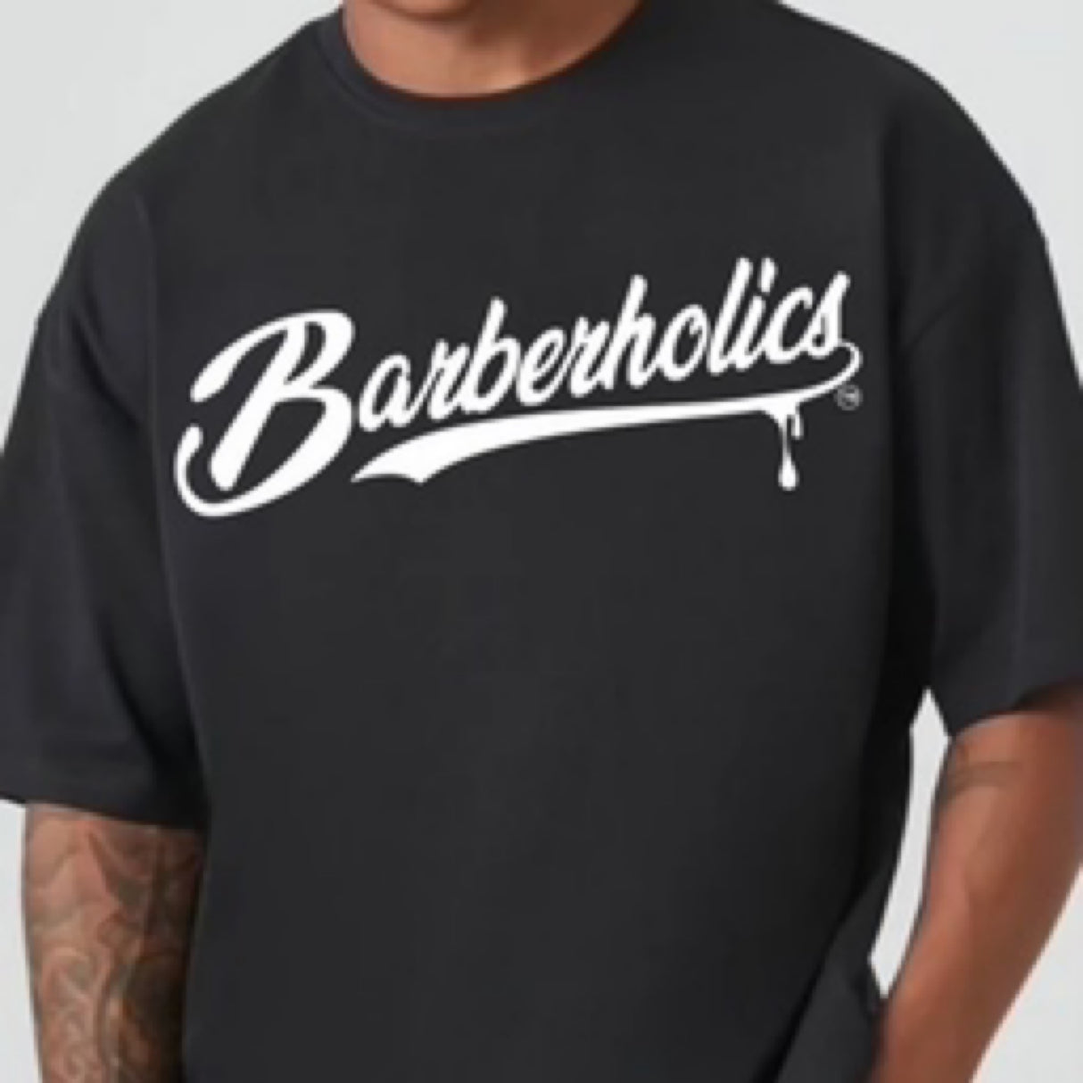 BARBERHOLICS OVER SIZE T-SHIRT