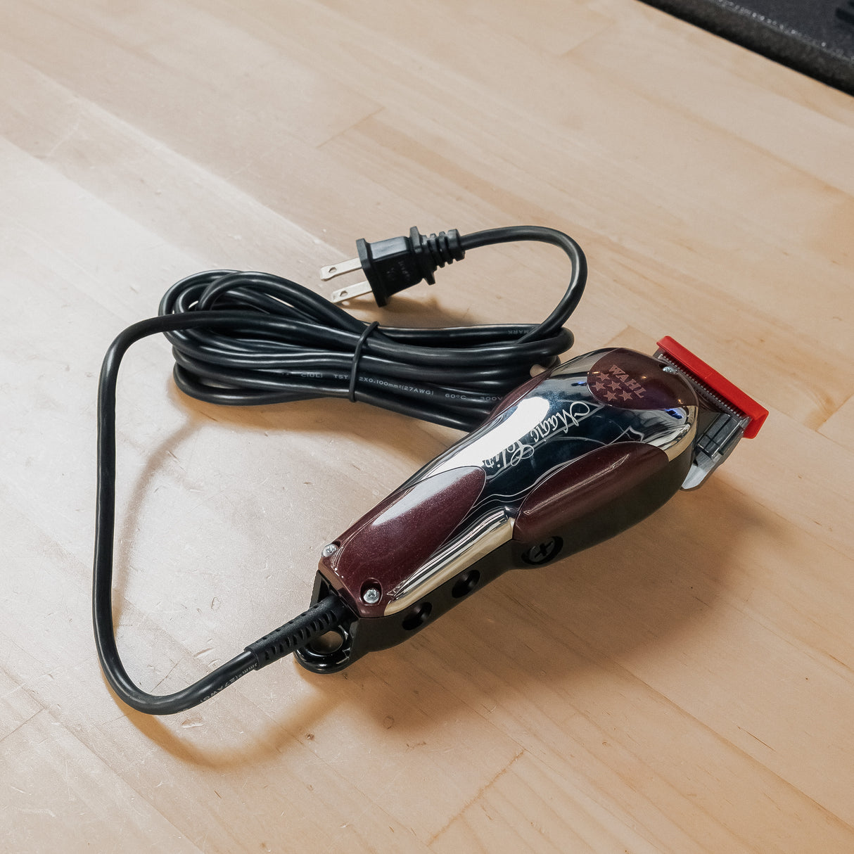 Corded Wahl Professional 5 Star Magic Clip Precision Fade Clipper with Zero-Gap Blades for Professional Barbers and Stylists