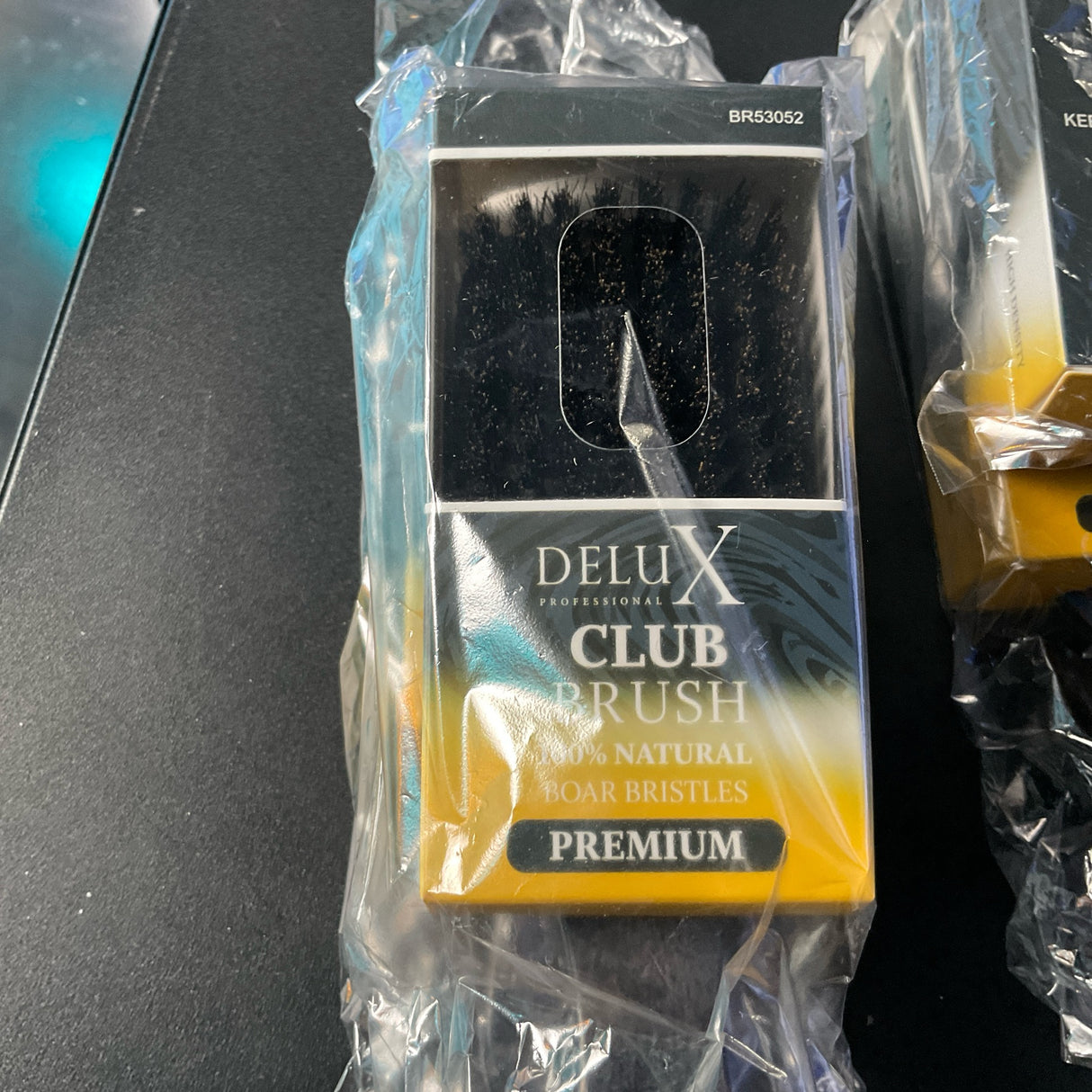 dream world Delu x club brush board