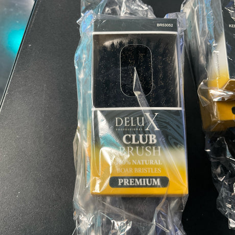 dream world Delu x club brush board
